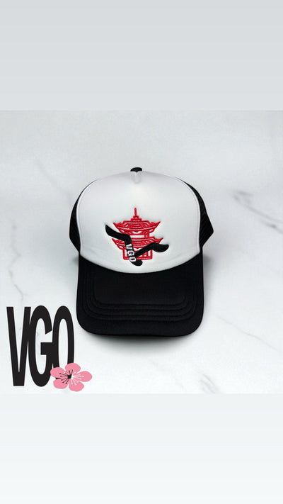 "Le BLOOM" Vintage Trucker
