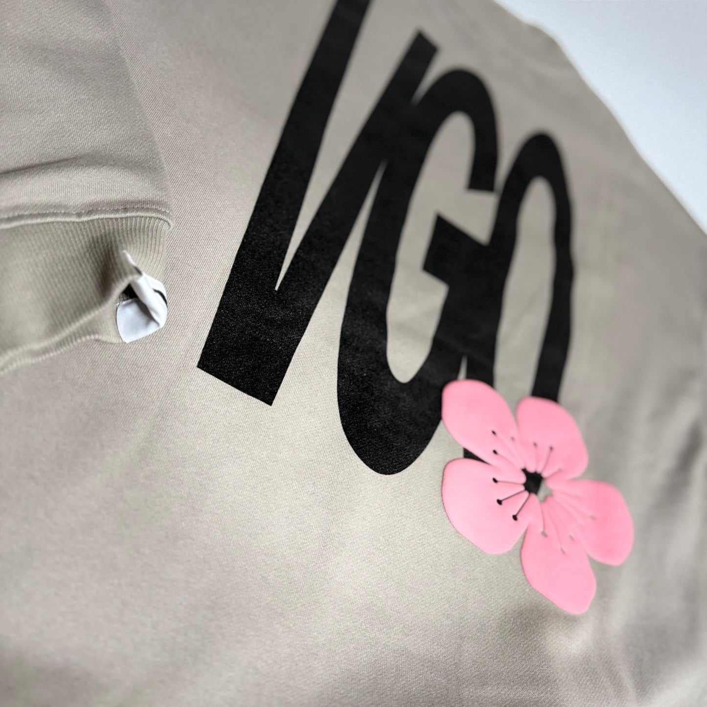 "Le BLOOM" Long Sleeve Crew