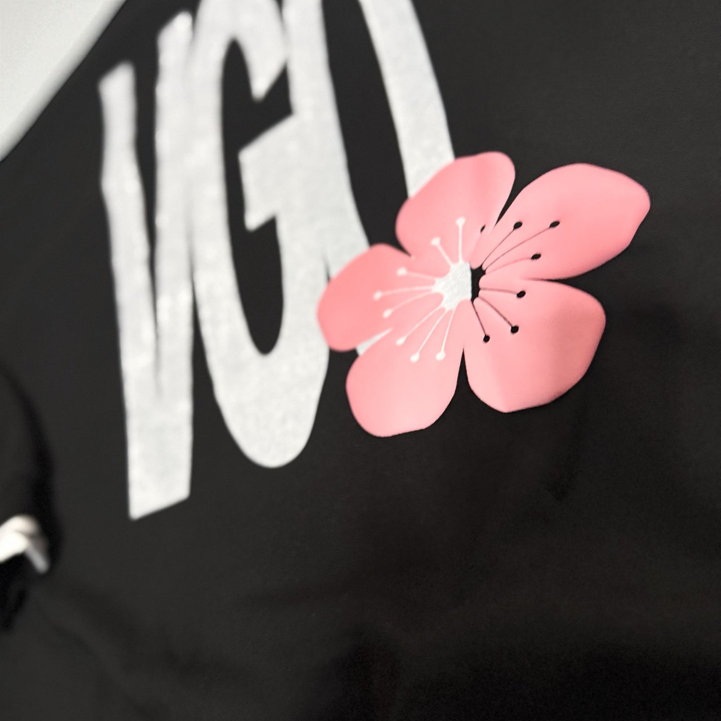 "Le BLOOM" Long Sleeve Crew